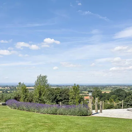 Osgoodby House With Swimming Pool And Spectacular Views Sutton (North Yorkshire)