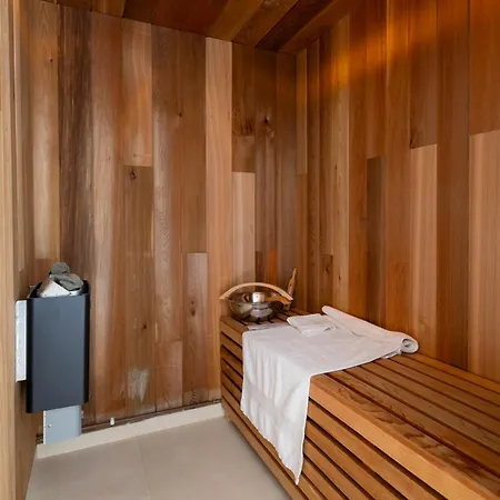 Osgoodby House With Private Indoor Heated Swimming Pool And Spectacular Views Guest house *