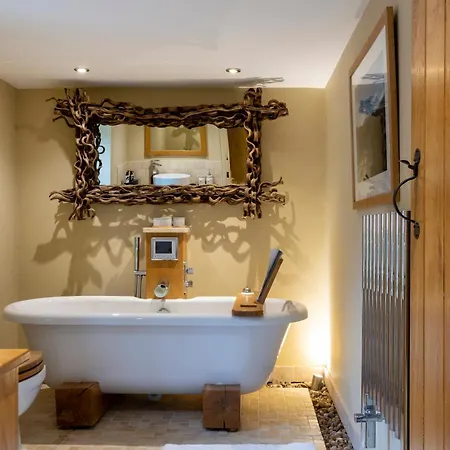 Osgoodby House With Private Indoor Heated Swimming Pool And Spectacular Views Gæstehus Sutton (North Yorkshire)