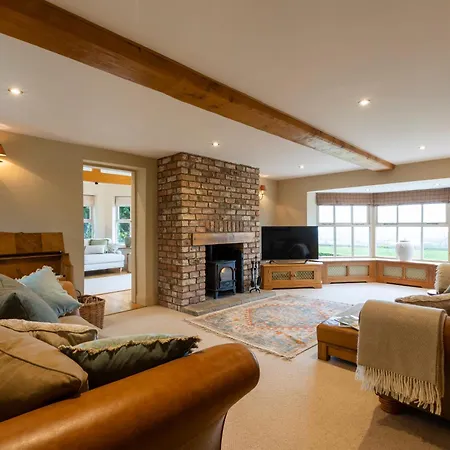 Osgoodby House With Private Indoor Heated Swimming Pool And Spectacular Views Gæstehus Sutton (North Yorkshire)